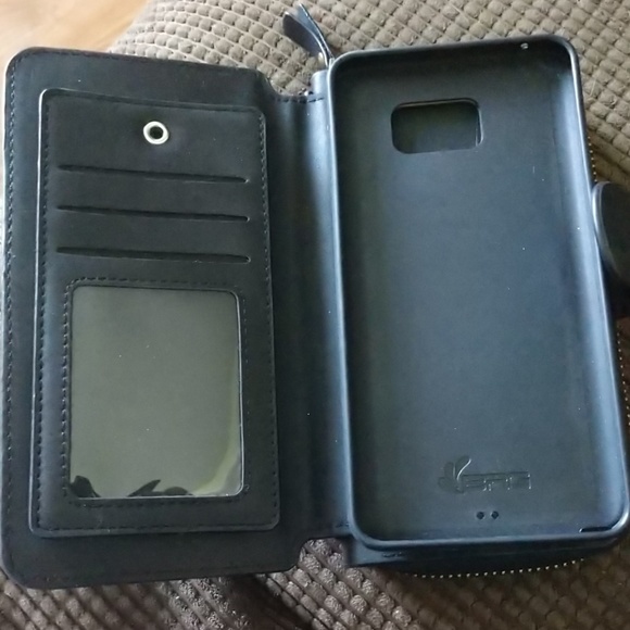 COPY - Phone wallet - Picture 2 of 5